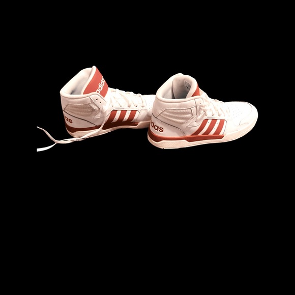 adidas Entrap Mid White - my son wore these shoes twice excellent condition!! - Picture 6 of 8